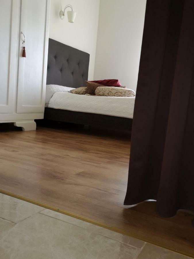 Appartamento Jaukus Butas Siauliu Miesto Centre Šiauliai Esterno foto